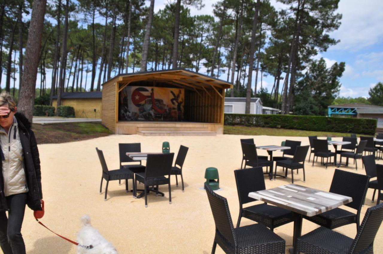 Mobilhome Cote Landaise Les Dunes De Contis 4 Сен-Жульєн-ан-Борн Екстер'єр фото